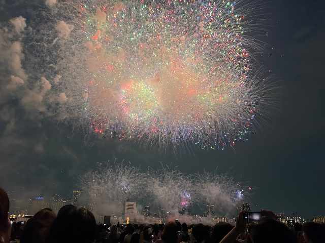 ステージシートから見える淀川花火